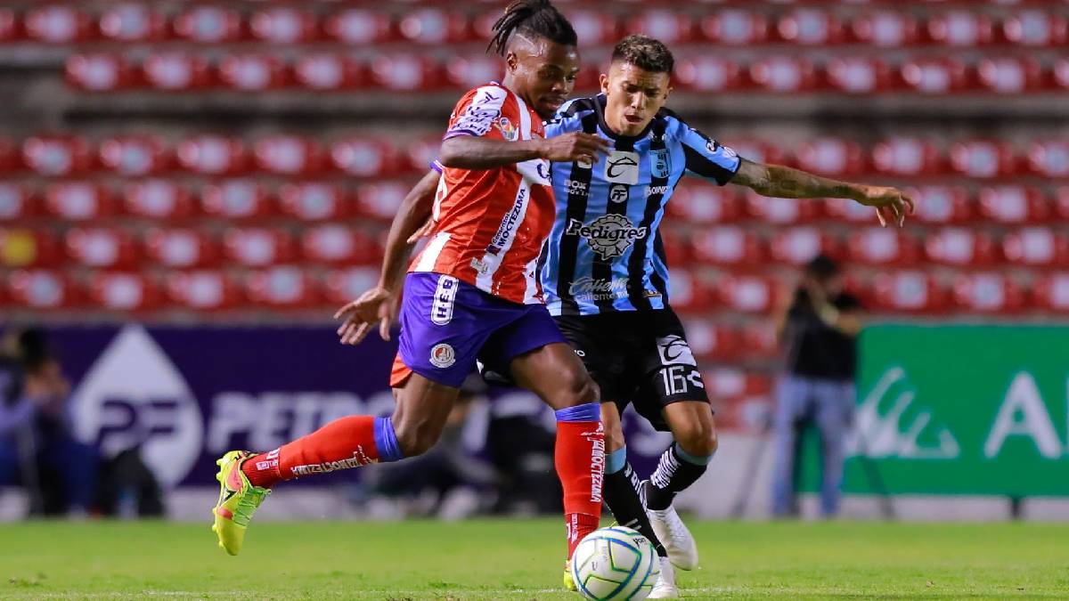 Recuerda que podrás seguir todos los detalles del juego de la Jornada 12 del Clausura 2024 de la Liga MX, entre Xolos y Santos Laguna, a través de la señal de FOX Sports.

Foto: Producción El Universal Puebla