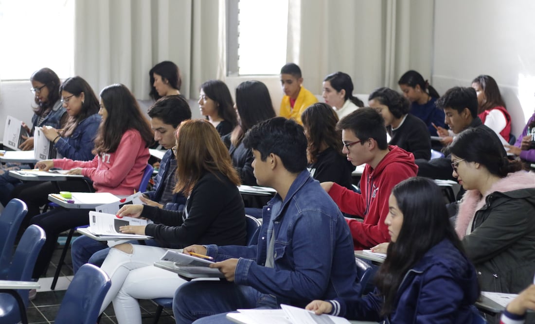 En Puebla existen algunas carreras que son mejor pagadas que otras | Foto: Agencia Es Imagen para El Universal Puebla