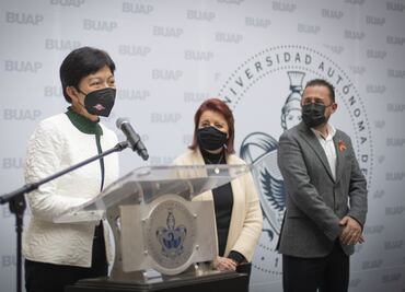 Celebran 65 años de autonomía en la BUAP