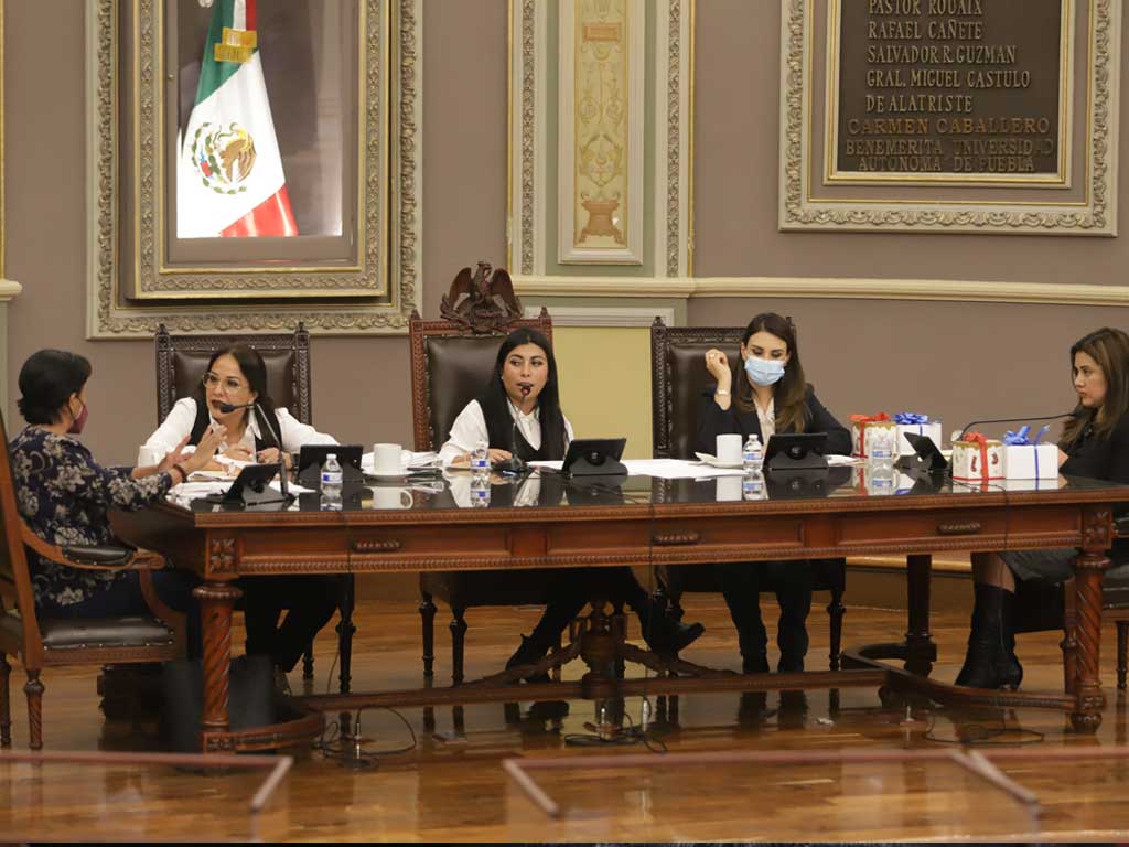 Designa Congreso a comisionadas del Instituto de Transparencia