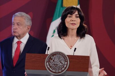 Liz Vilchis decidirá libremente si va por la alcaldía de Puebla: AMLO