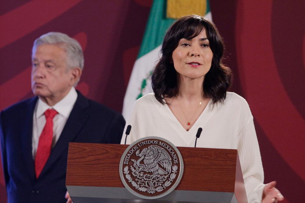 AMLO dice que Liz Vilchis tiene hasta el miércoles para decidir si participa en la contienda | Foto: Agencia Es Imagen para El Universal Puebla