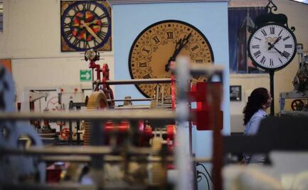La fábrica de relojes monumentales más antigua de América está en Zacatlán, visítala