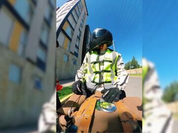Motociclista emprende rodada desde Puebla hasta Canadá y se hace viral