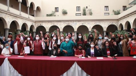 Claudia Rivera Vivanco: Que pidan licencia quienes están obligados a hacerlo