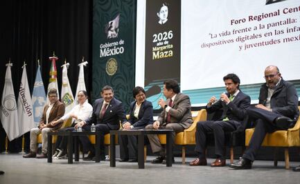 Analizan impacto de dispositivos digitales en niños y jóvenes en el Foro Regional Centro-Sur
