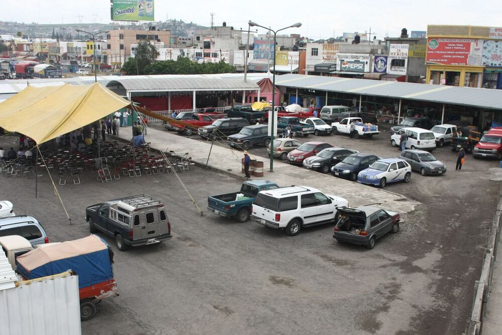 Locatarios pidieron al municipio controlar el estacionamiento | Foto: EsImagen
