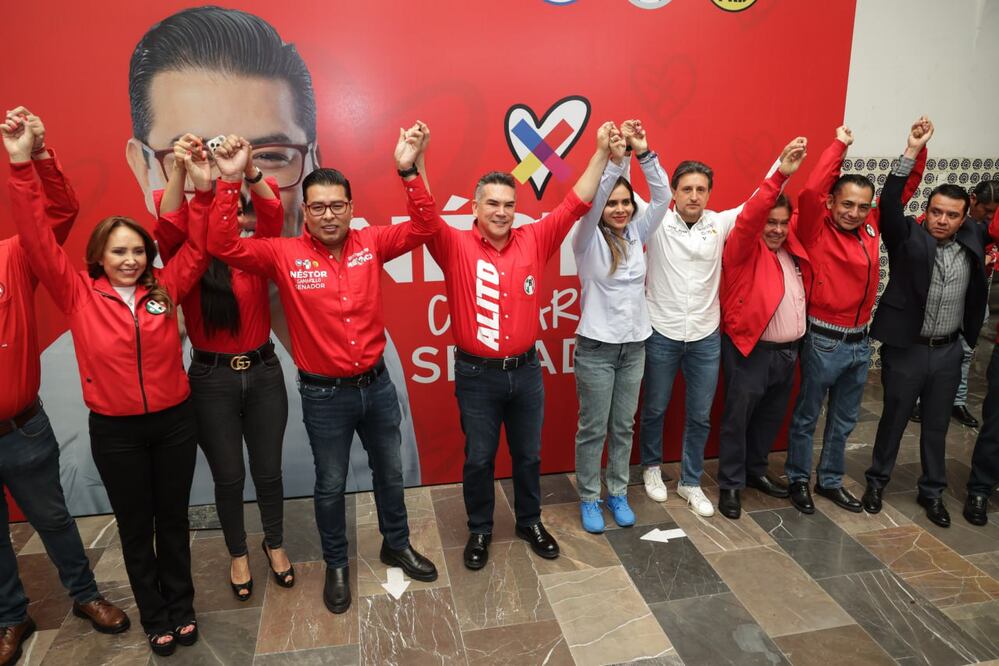Alito Moreno arrancó campaña electoral en Puebla | Foto: EsImagen