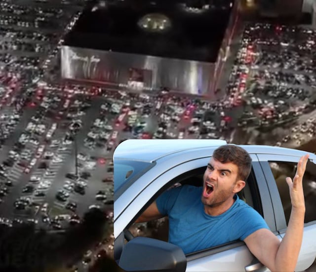 Angelópolis colapsa en el Buen Fin 2025: fallas en estacionamiento y caos vial