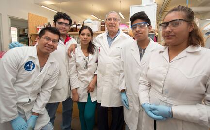 En la BUAP rinden homenaje al doctor Jesús Sandoval Ramírez