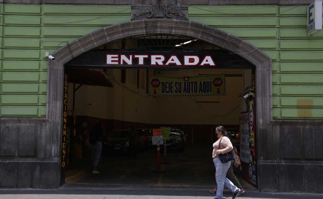 El Coremun establece reglas muy claras para los encargados de estacionamientos, conócelas | Foto: Agencia Es Imagen para El Universal Puebla
