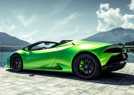 Por esta razón Lamborghini aún no lanzará un vehículo eléctrico