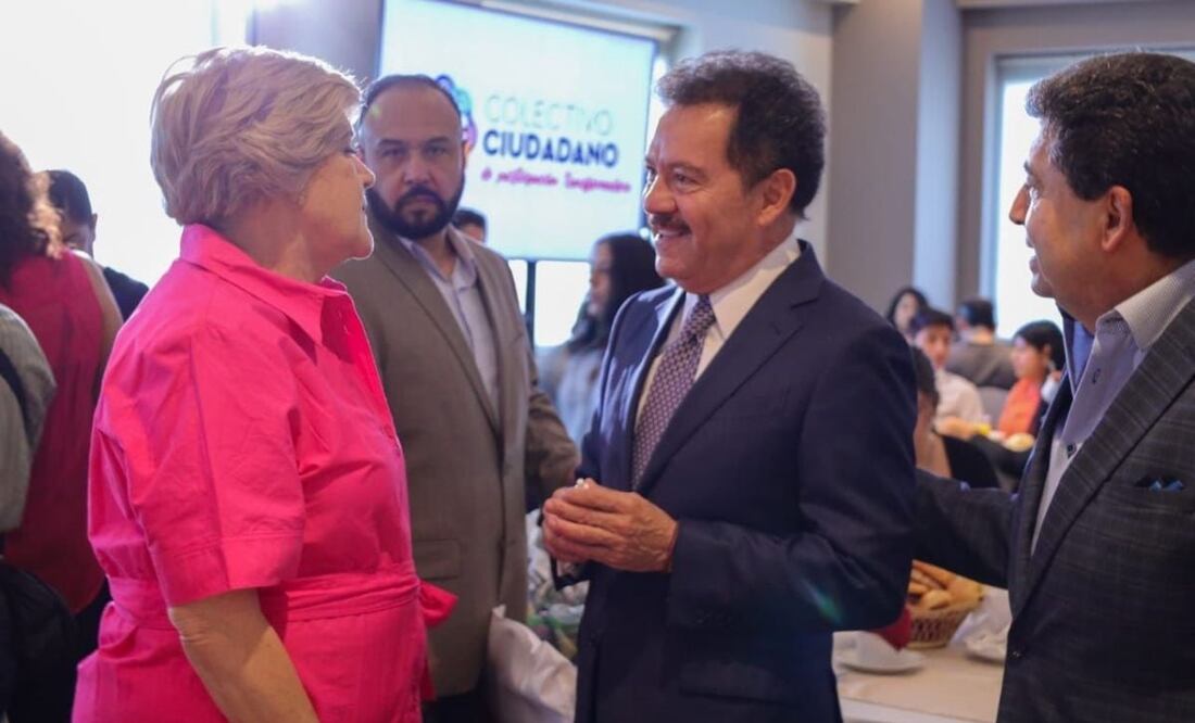 Ignacio Mier Velazco participó en un foro sobre el "Peligro de las redes sociales" en Puebla. | Foto: Especial