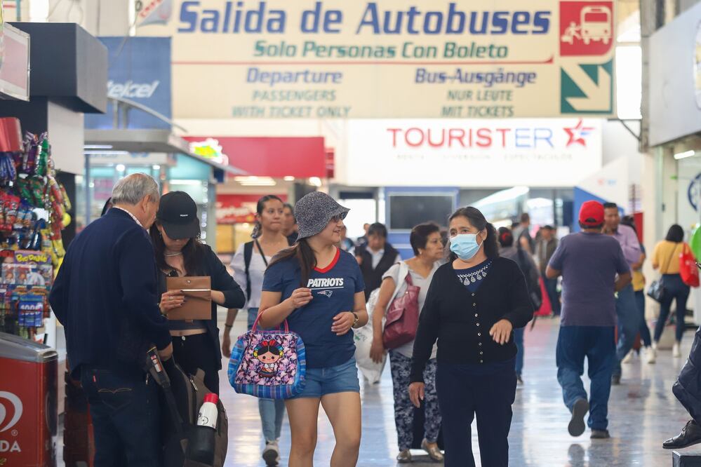 En estas vacaciones de Semana Santa aprovecha las promociones de autobuses | Foto: EsImagen