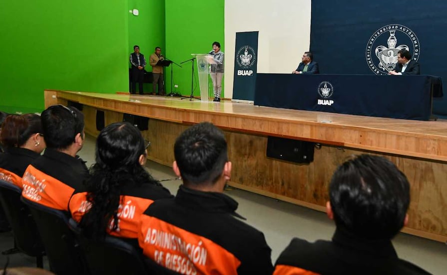 BUAP capacita a personal universitario en temas de seguridad y preparación ante emergencias