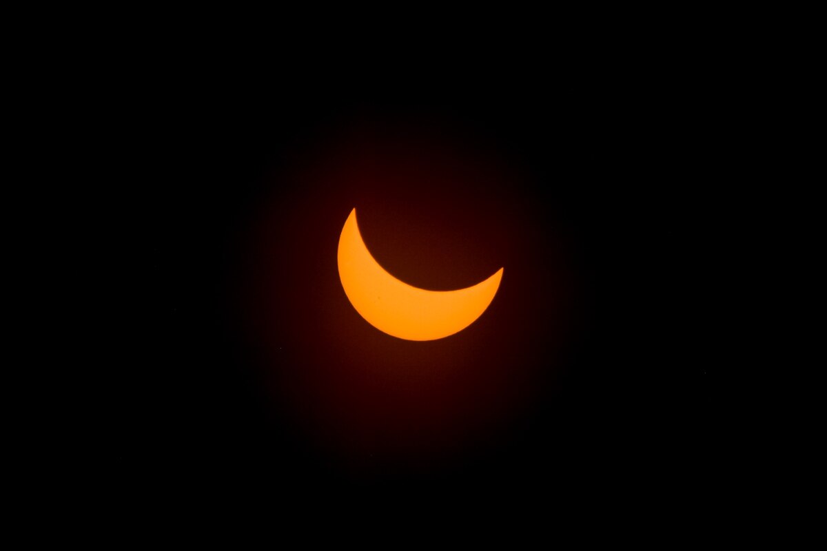 El eclipse solar de este 8 de abril tuvo lugar en el nacimiento y aniversario luctuoso de María Félix | ES IMAGEN