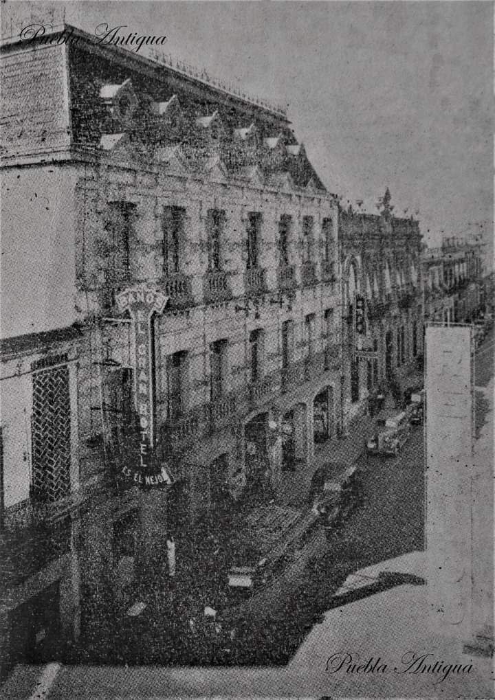 Gustavo Velarde/Puebla Antigua