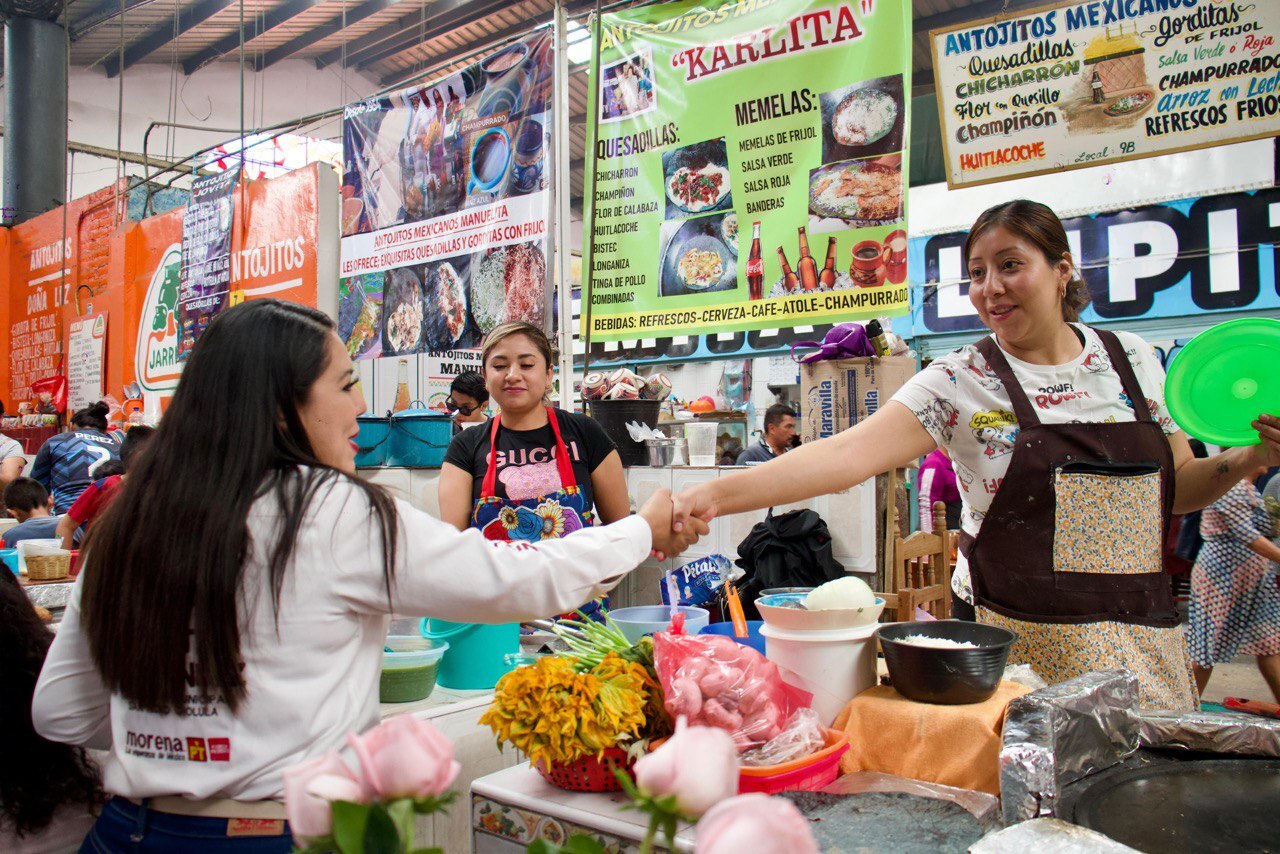Tonantzin Fernández recorrió el mercado municipal de San Pedro Cholula | Fotos Especiales
