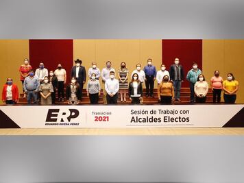 Intercambia Lalo Rivera experiencias con alcaldes electos del PAN