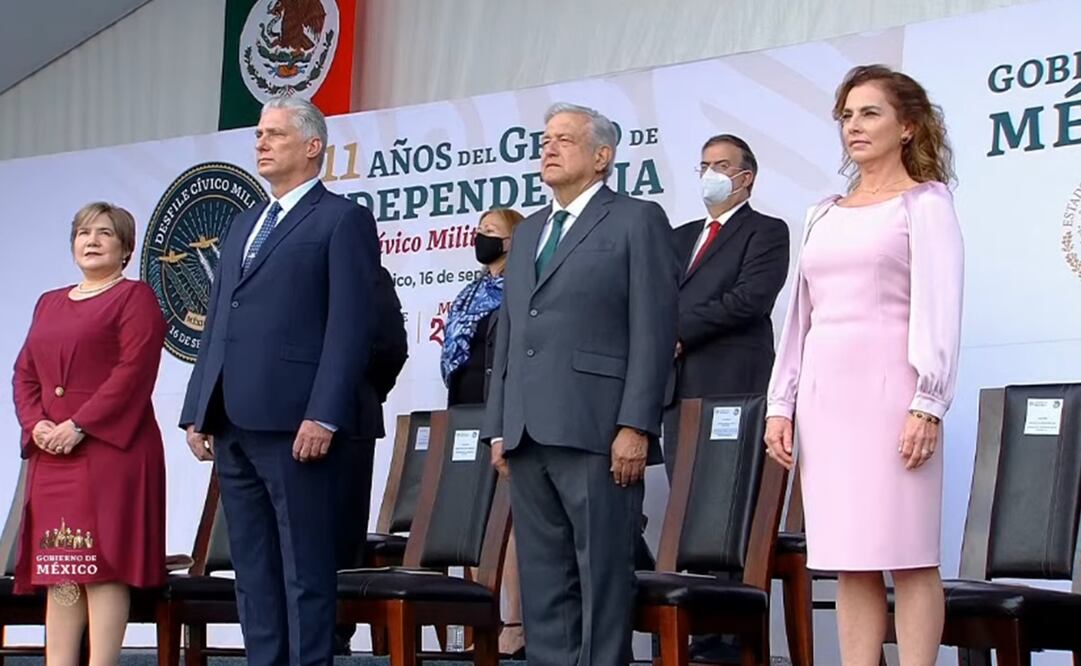 AMLO llama a EU a levantar bloqueo a Cuba; así va el desfile militar, minuto a minuto