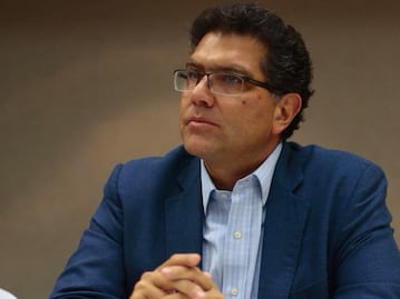 ¿Quién es Armando Ríos Piter?