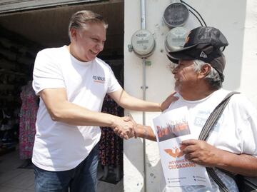 Fernando Morales promete mayor seguridad en San Salvador Chachapa