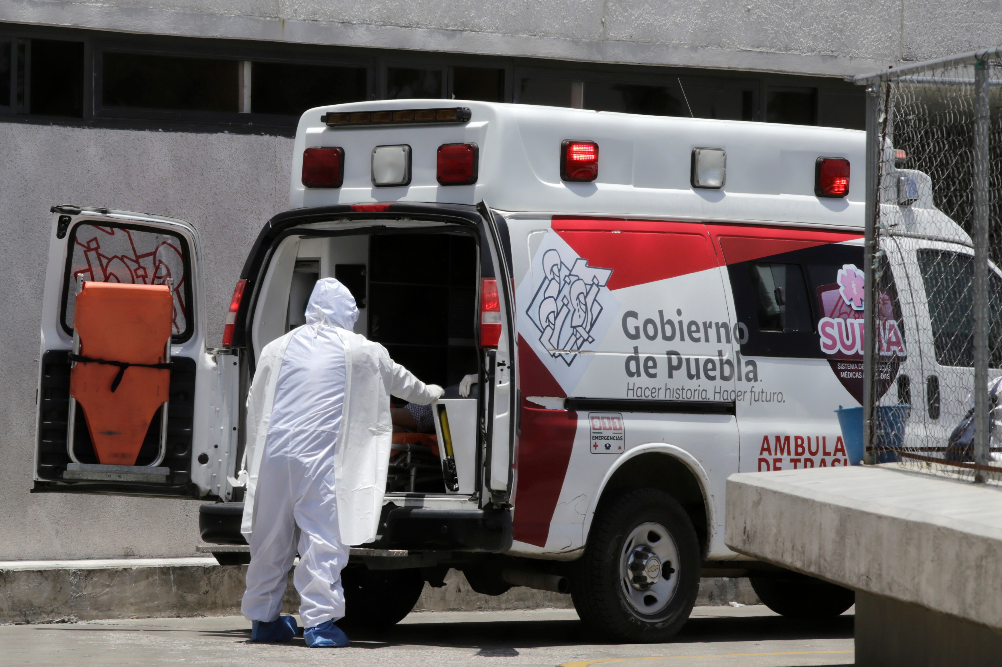 Confirman ocupación hospitalaria del 78% en Puebla, amplían capacidad