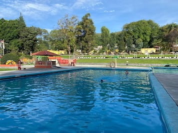 Lugares para nadar en Puebla, uno de ellos es gratis