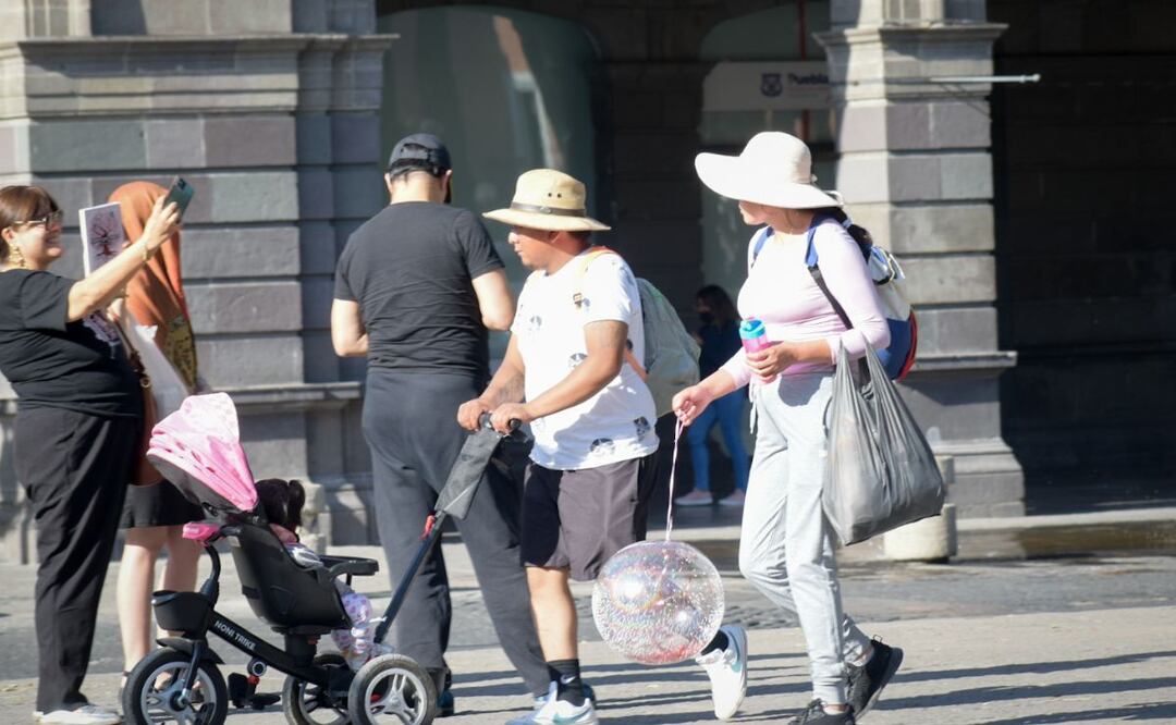 ¡Yuju!  ya casi somos 7 millones de hermosas Piezas Poblanas Perfectas | Foto: Agencia Es Imagen para El Universal Puebla