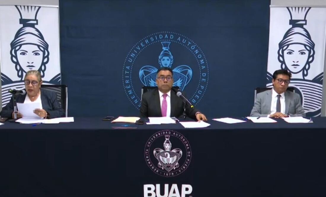 Se realizó la XIII Reunión y Décima Segunda Sesión Extraordinaria del Consejo Universitario de la BUAP | Foto: Buap