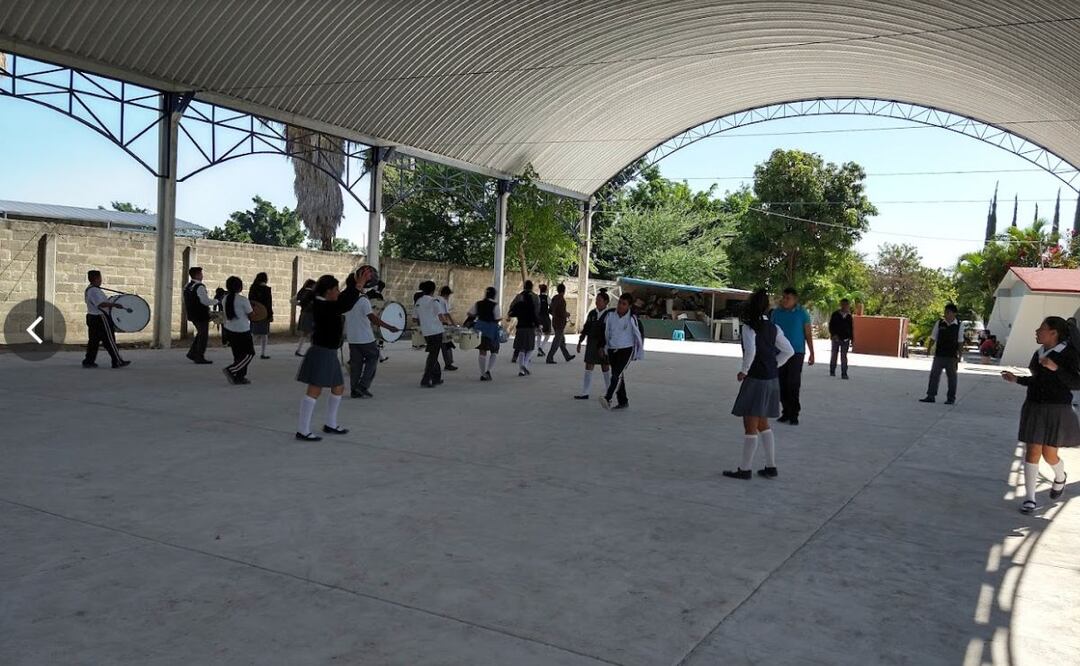 Estudiantes de la Telesecundaria David Alfaro Siqueiros fueron amenazados por un compañero | Foto: Google Maps / Victor Carrasco