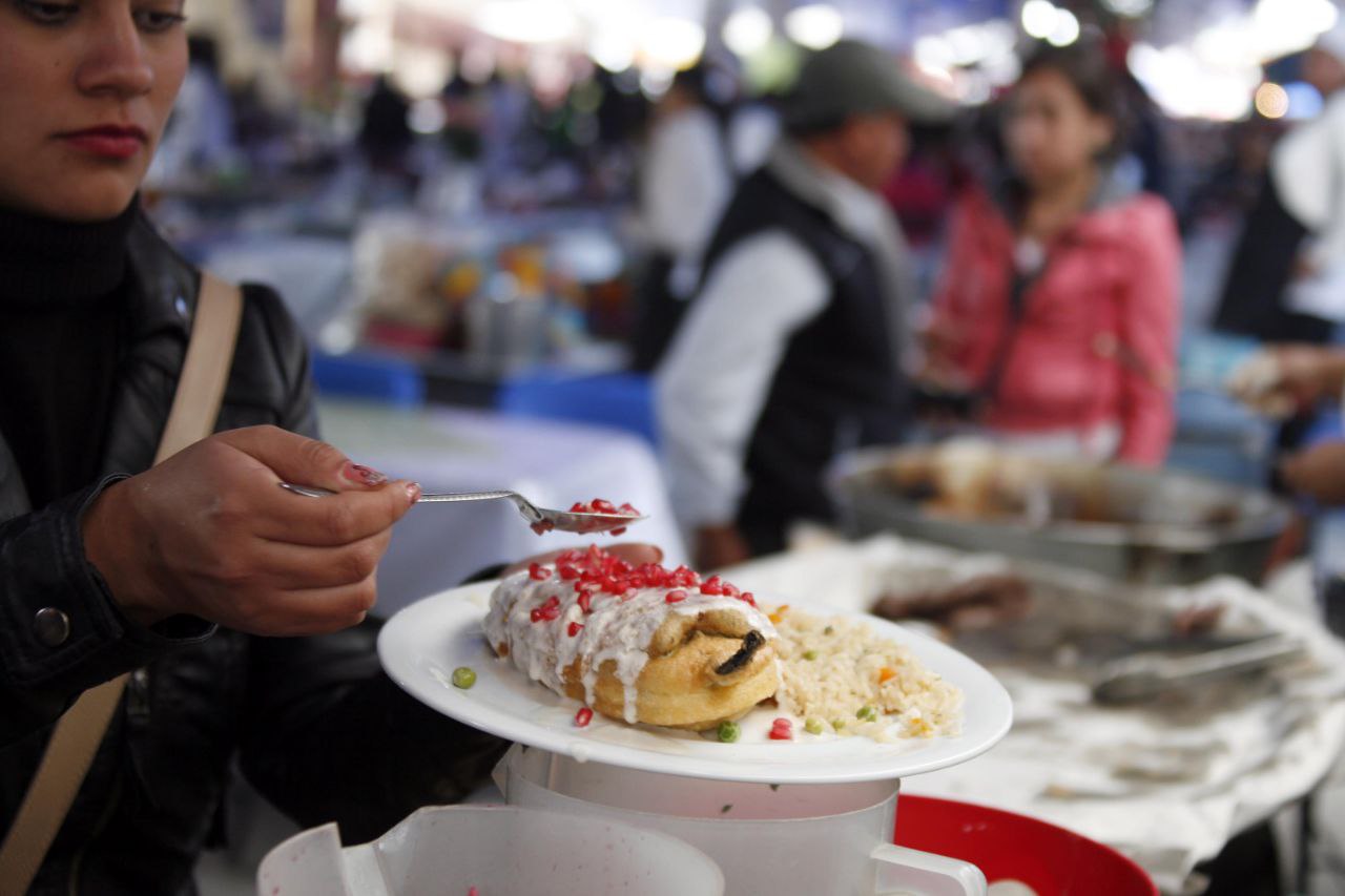 Come chiles en nogada y recorre bellos sitios turísticos en sólo un día
