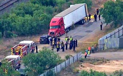 Aún no identifican a poblanos entre migrantes fallecidos en tráiler de Texas