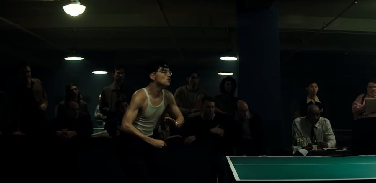 La edición de la película eleva su increíble guion, creando una montaña rusa de emociones que no le da ni un respiro a la audiencia. | Foto: A24