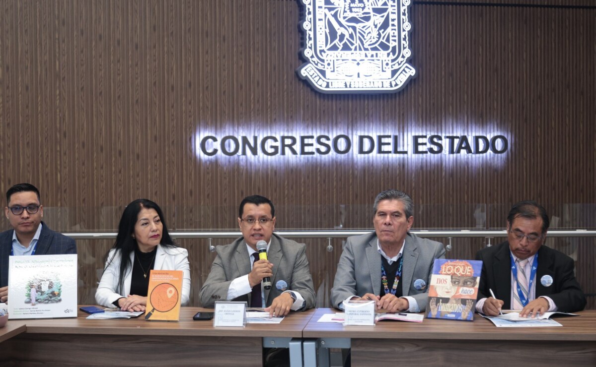 Presentan en el Congreso la Feria del Libro y el Volcán, a realizarse en Ciudad Serdán