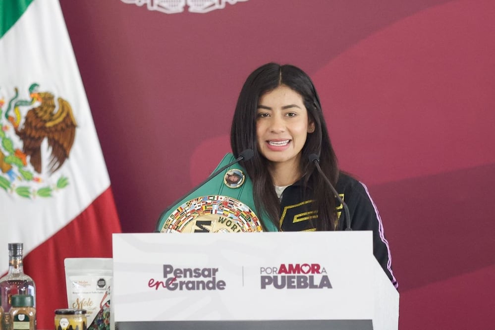 Gaby "La Bonita" Sánchez competir por la candidatura a la presidencia municipal de Puebla | Foto: EsImagen