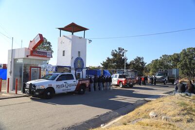 Otorga SEP educación básica y alfabetización en Ceresos