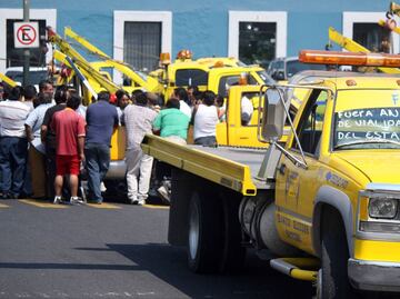 Se acaban abusos de grúas; gobierno toma el control con reforma aprobada en el Congreso local