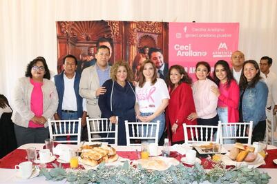 Ceci Arellano participa en maratón de la transformación por la salud en San Andrés Cholula