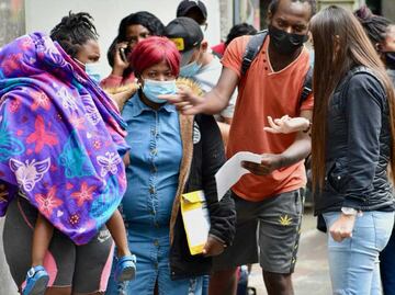 Localizan a 27 migrantes en motel de la capital de Puebla