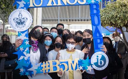 Lilia Cedillo asiste al segundo informe de labores de la directora del B5M