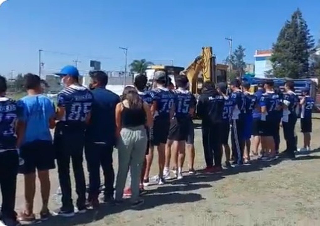 Gobierno de Cuautlancingo desaloja a deportistas que entrenan en los Campos Xelhua