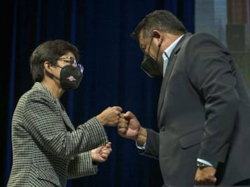 Lilia Cedillo inaugura Asamblea de la Confederación Nacional de Trabajadores Universitarios 