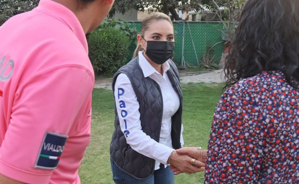 Paola Angón hace promoción personalizada a través de su vestimenta