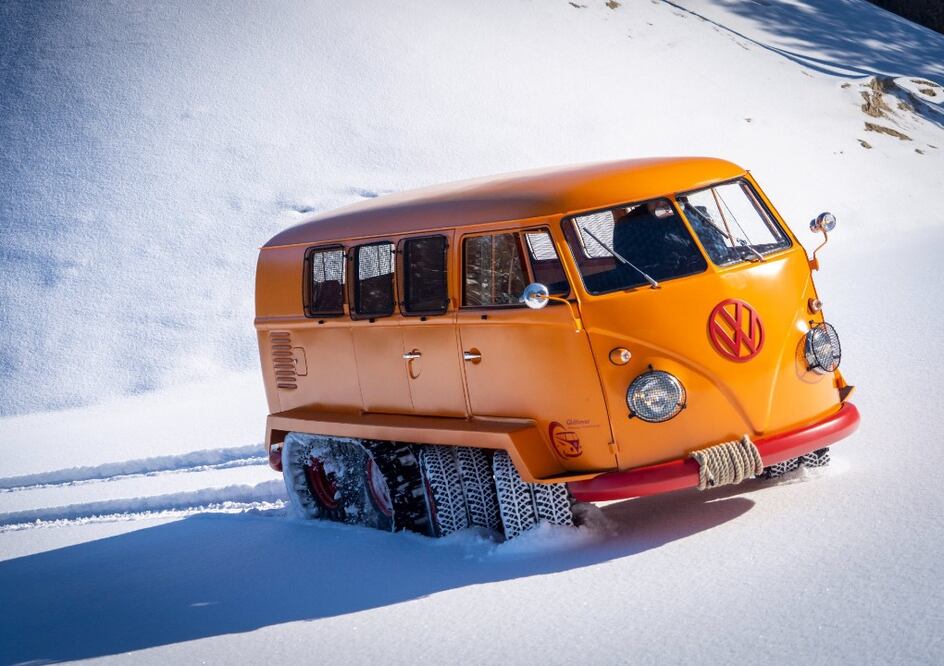 Volkswagen Combi Half Track Fox 1962 / Foto: @Carhausvw