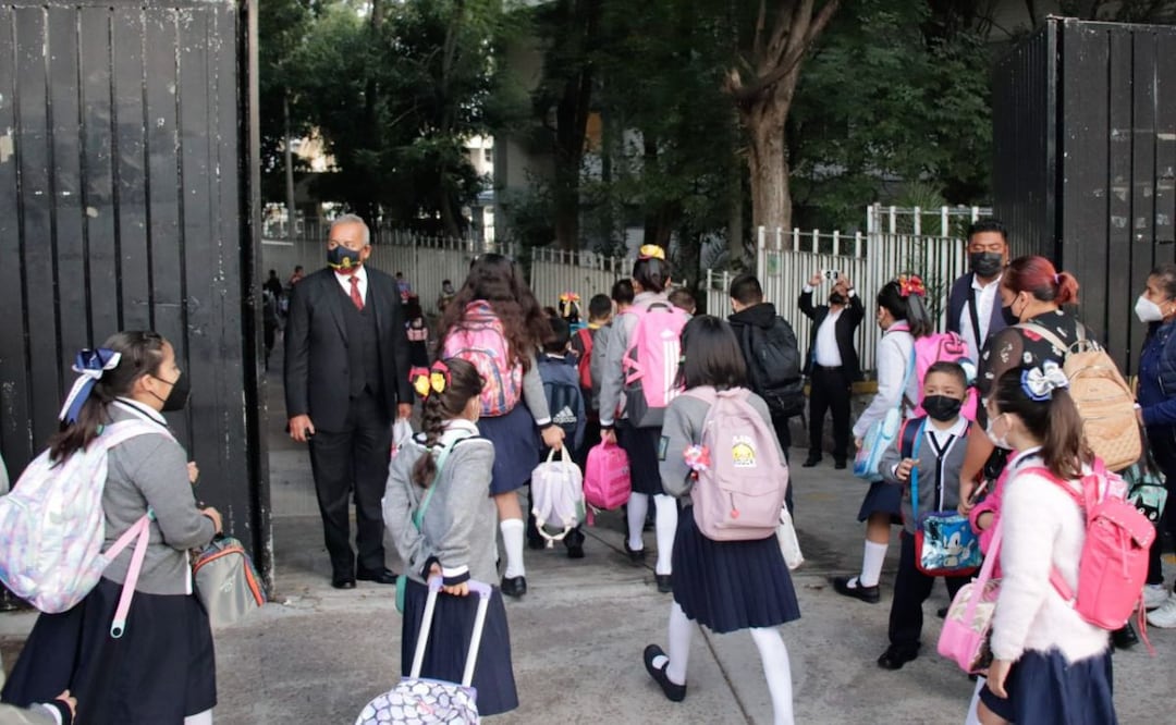 El ciclo escolar 2023-2024 inicia el lunes 28 de agosto y concluirá el martes 16 de julio | Foto: Agencia Es Imagen para El Universal Puebla