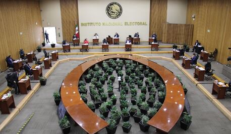 Consulta popular expresidentes. INE instalará en Puebla 2 mil 941 mesas el 1 de agosto