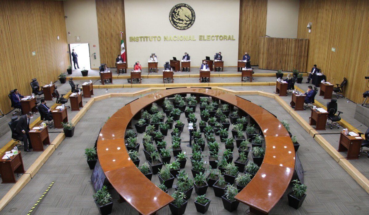 Consulta popular expresidentes. INE instalará en Puebla 2 mil 941 mesas el 1 de agosto