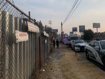 Hallan cuerpo sin vida debajo de un puente