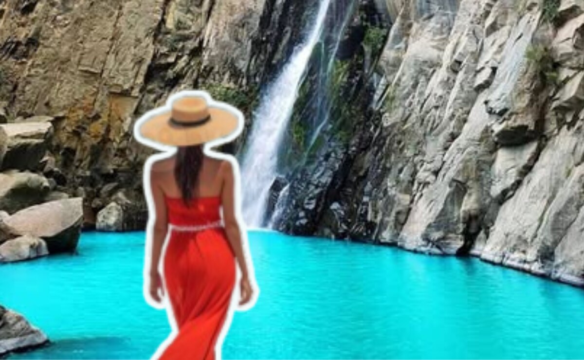 Conoce las cascadas Agua Azul de Padre Jesús en la Sierra Norte de Puebla I Foto: Cascada Agua Azul/Vecteezy